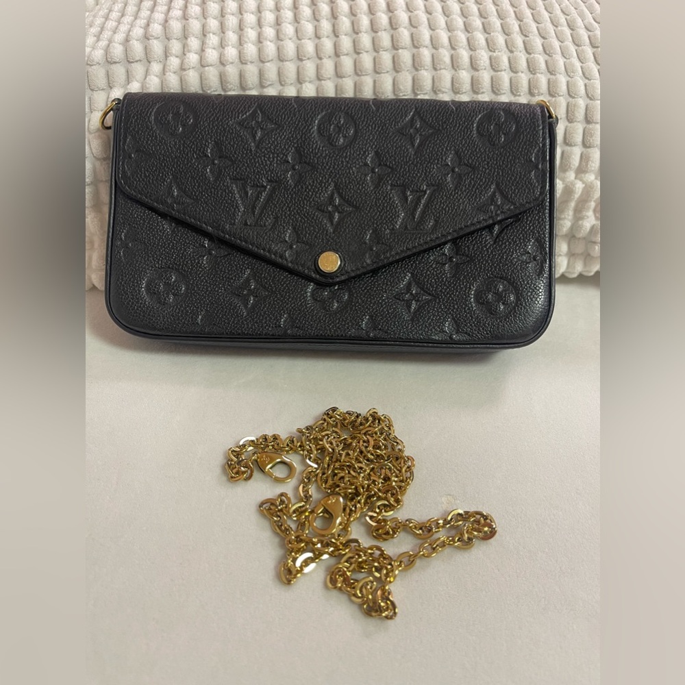 LOUIS VUITTON Félicie Pochette